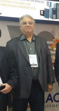 Sergio Sérgio Chiorri, CEO e especialista reconhecido no mercado nacional pela sua experiência em energia ininterrupta e gestão de projetos de alta complexidade.